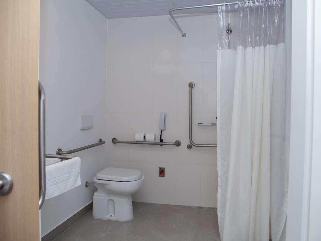 Hotel Ibis Budget Aquidaban 2*