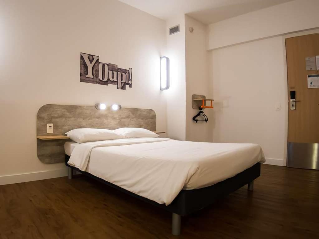 Ibis Budget Aquidaban Hotel